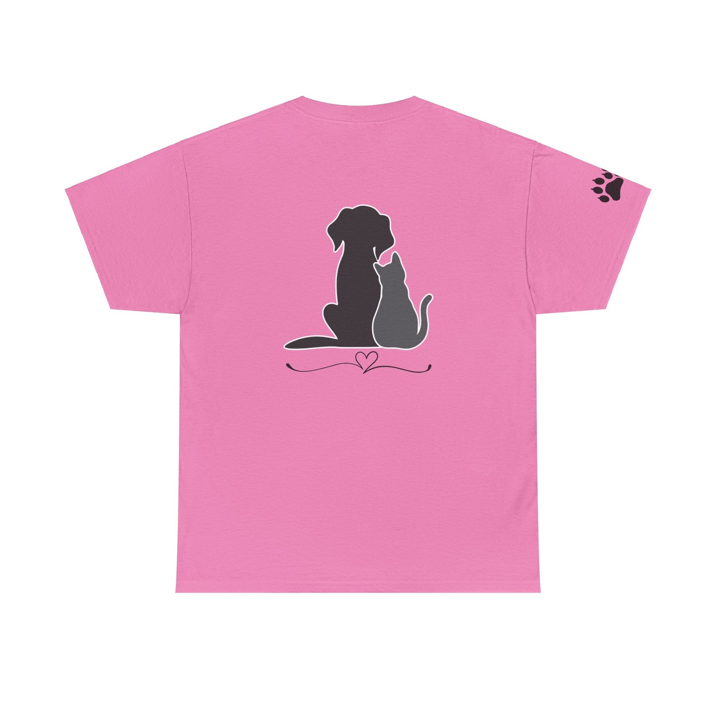 T-shirt for those who love their pets, dogs and cats 🐶🐱