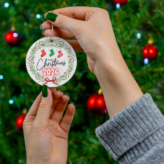 Enhance your Christmas with this beautiful ceramic ornament ✨🎄