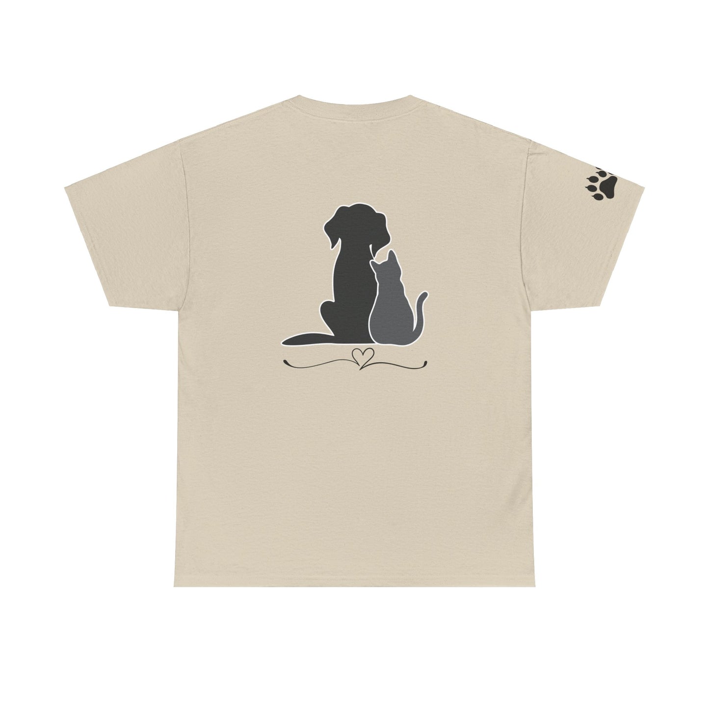 T-shirt for those who love their pets, dogs and cats 🐶🐱