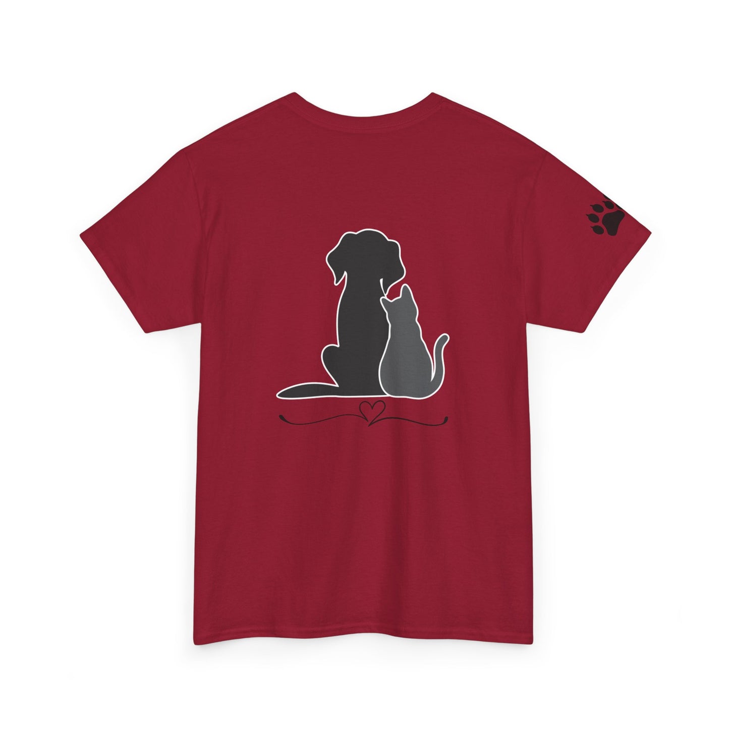 T-shirt for those who love their pets, dogs and cats 🐶🐱