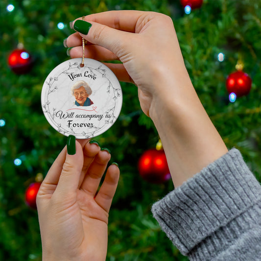 Personalized Ceramic Ornament - A Heartfelt Remembrance of a Loved One ❤️🎄